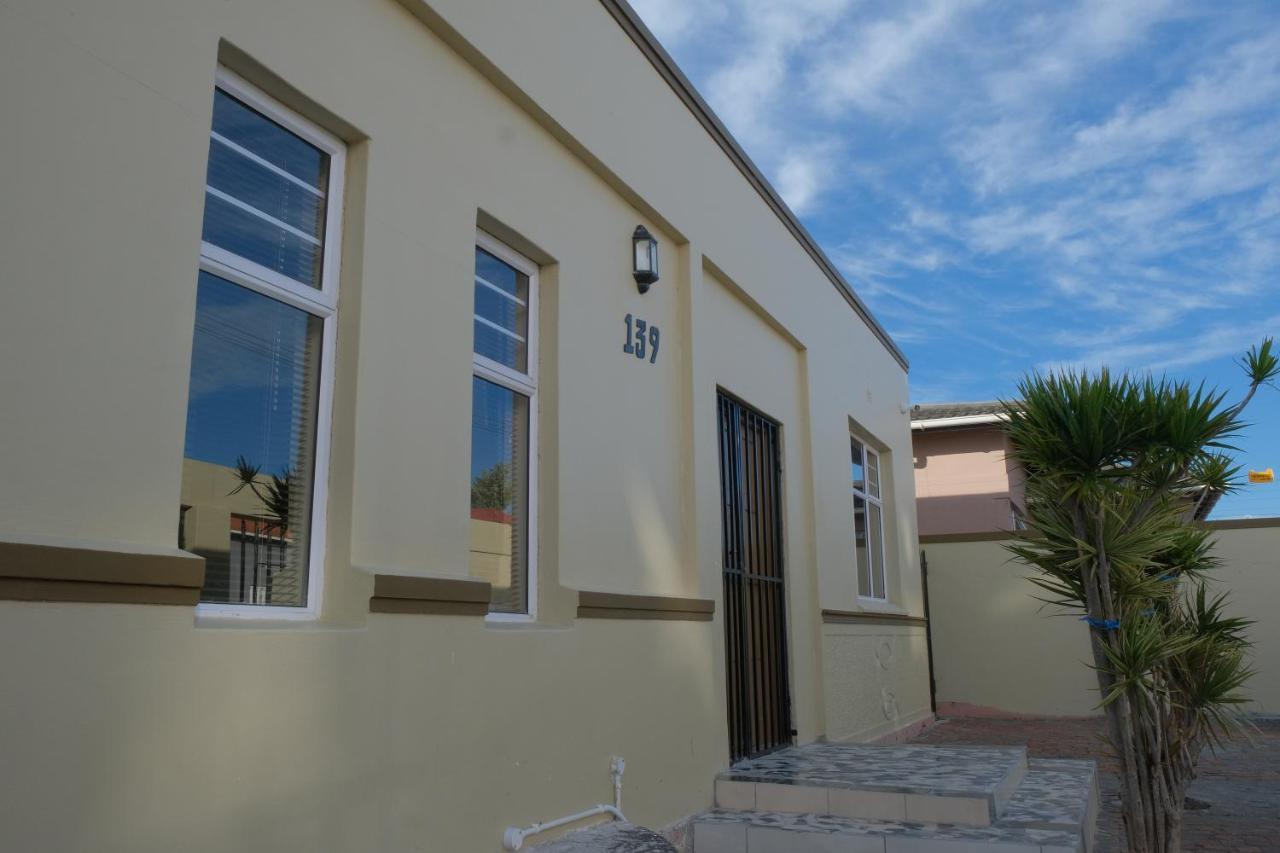 Supa Lodge Parow Exterior foto